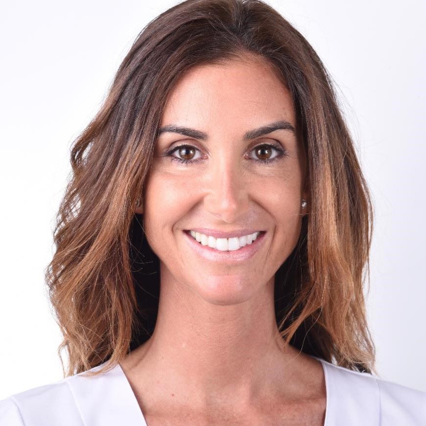 Dr. María Hernández Vilarrasa